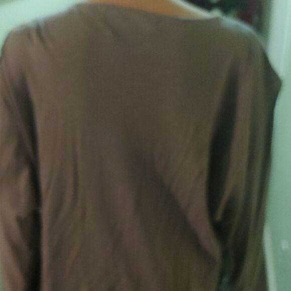 Grey knit beaded shirt - Picture 3 of 3